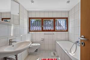 Sonniges Holzhaus-Glück in Neureut – Die vollständige Adresse der Immobilie erhältst du vom Anbieter., 76149 Neureut, Karlsruhe – Vorschaubild 16