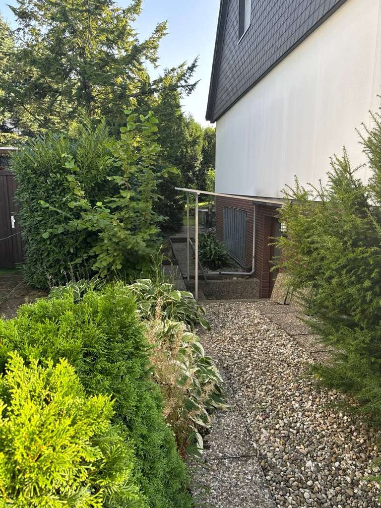 Immobilie in Mühltal - Ein-/Zweifamilienhaus mit über 200 m² Wohnfläche - Ruhig und doch zentral gelegen - Bild 4