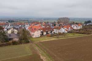 Doppelhaushälfte mit 3 Wohnungen in Feldrandlage und schönem Garten. – Wetteraukreis – Vorschaubild 5