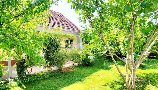 Bild von LICHT-RAUM-FREIHEIT ! TRAUM MIT VIEL PLATZ ZUM LEBEN !