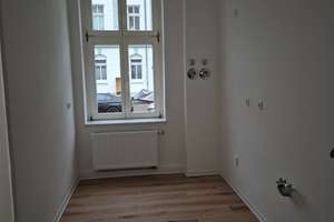 Exklusive Wohnung mit Erker bietet Platz für schönes Wohnen – Die vollständige Adresse der Immobilie erhältst du vom Anbieter., 6844 Innerstädtischer Bereich Nord, Dessau-Roßlau – Vorschaubild 4