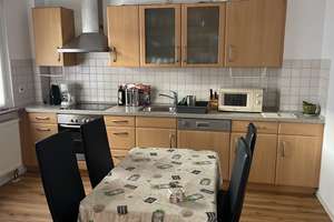 Erstbezug nach Sanierung mit Einbauküche: freundliches Reihenhaus mit drei Zimmern in Köln – Die vollständige Adresse der Immobilie erhältst du vom Anbieter., 51149 Gremberghoven, Köln – Vorschaubild 6