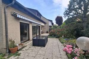 Doppelhaushälfte in Hannover-Bothfeld in ruhiger Lage und netter Nachbarschaft – Hägerweg 13a, 30659 Bothfeld, Hannover – Vorschaubild 2