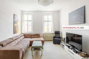 IMMOBERLIN.DE - Schönes Ambiente: Altbauwohnung mit Balkon in ruhiger Stadtlage – Die vollständige Adresse der Immobilie erhältst du vom Anbieter., 13629 Siemensstadt, Berlin – Vorschaubild 1