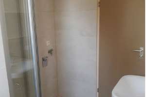 Vollständig renovierte, sonnige 2-Zimmer-Wohnung mit EBK, Süd-/West-Balkon in Solln – Geigenbergerstraße 13, 81477 Solln, München – Vorschaubild 10