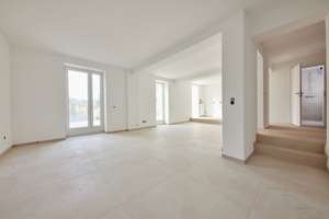 Großzügige Gartengeschosswohnung mit großer Terrasse und Blick über Stuttgart