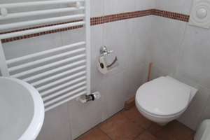 ***Moderne DHH mit Sonnenterrasse u. gepflegtem Garten***Mietzeit ca. 5 Jahre*** – Helmlingweg N, 70599 Schönberg, Stuttgart – Vorschaubild 9