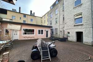 Solides Mehrfamilienhaus in zentraler Lage der Gelsenkirchener Feldmark – Die vollständige Adresse der Immobilie erhältst du vom Anbieter., 45883 Feldmark, Gelsenkirchen – Vorschaubild 3