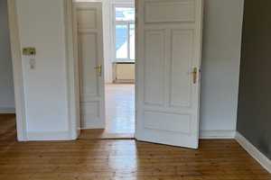 Eine schicke 3 ZKBB Altbauwohnung sucht nette Mieter. – Goebenstraße 0, 65195 Wiesbaden – Vorschaubild 10