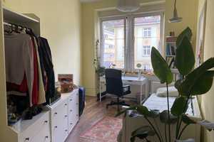 Untermieter gesucht für 2-Zimmer-Wohnung mit Einbauküche in Heidelberg – Rohrbacher Straße 92, 69115 Heidelberg – Vorschaubild 1