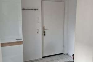 Gepflegte 2-Zimmer, große Küche, Diele, Bad, Keller, kleine Loggia und Gartennutzung – Die vollständige Adresse der Immobilie erhältst du vom Anbieter., 52078 Brand, Aachen – Vorschaubild 4