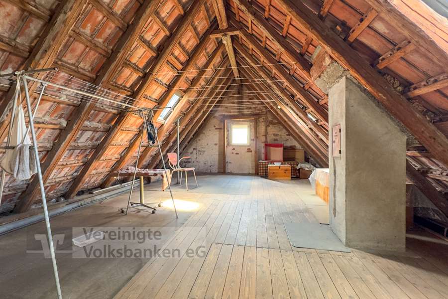 Immobilie in Altdorf - Verborgener Schatz mit viel Potenzial - Altdorf - Bild 3