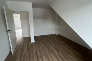 Helle 3-Zimmerwohnung mit Terrasse – Sportplatzstraße 51, 51147 Wahnheide, Köln – Vorschaubild 2