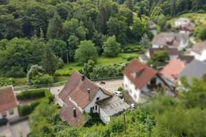 Willkommen in Gernsbach-Staufenberg – ein Zuhause mit Charakter und Raum für Ihre Ideen. – Die vollständige Adresse der Immobilie erhältst du vom Anbieter., 76593 Gernsbach – Vorschaubild 9