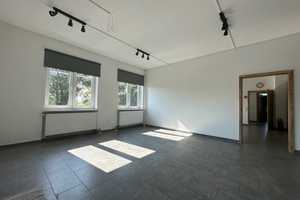 Haus mit 2 Wohnungen in ruhiger Lage mit schöner Aussicht. Preis VHB – Nordfriesland (Kreis) – Vorschaubild 13