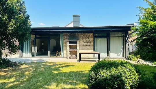 Bild von Stilvoller Mid Century Bungalow – Wohnen mit Stil und Geschichte