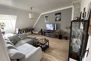Möblierte 2-Zimmer-Dachgeschosswohnung im Altbau am Stephansplatz in der Südstadt – Die vollständige Adresse der Immobilie erhältst du vom Anbieter., 30173 Südstadt, Hannover – Vorschaubild 1