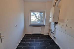 Frisch renovierte Erdgeschoss-Wohnung mit 3 Zimmern und Balkon – Friedhofstraße 38, 30453 Limmer, Hannover – Vorschaubild 6