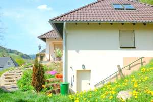 Gemütliches Zweifamilienhaus mit 6 Zimmern, ca. 200 m² Wohnfläche und Fernblick in Klingenthal – Die vollständige Adresse der Immobilie erhältst du vom Anbieter., 8248 Klingenthal – Vorschaubild 22