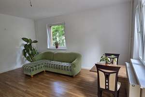 Bezugsfertige 2,5-Zimmerwohnung, komfortabel mit Stellplatz,  in beliebter  Friedenauer Kiezlage 