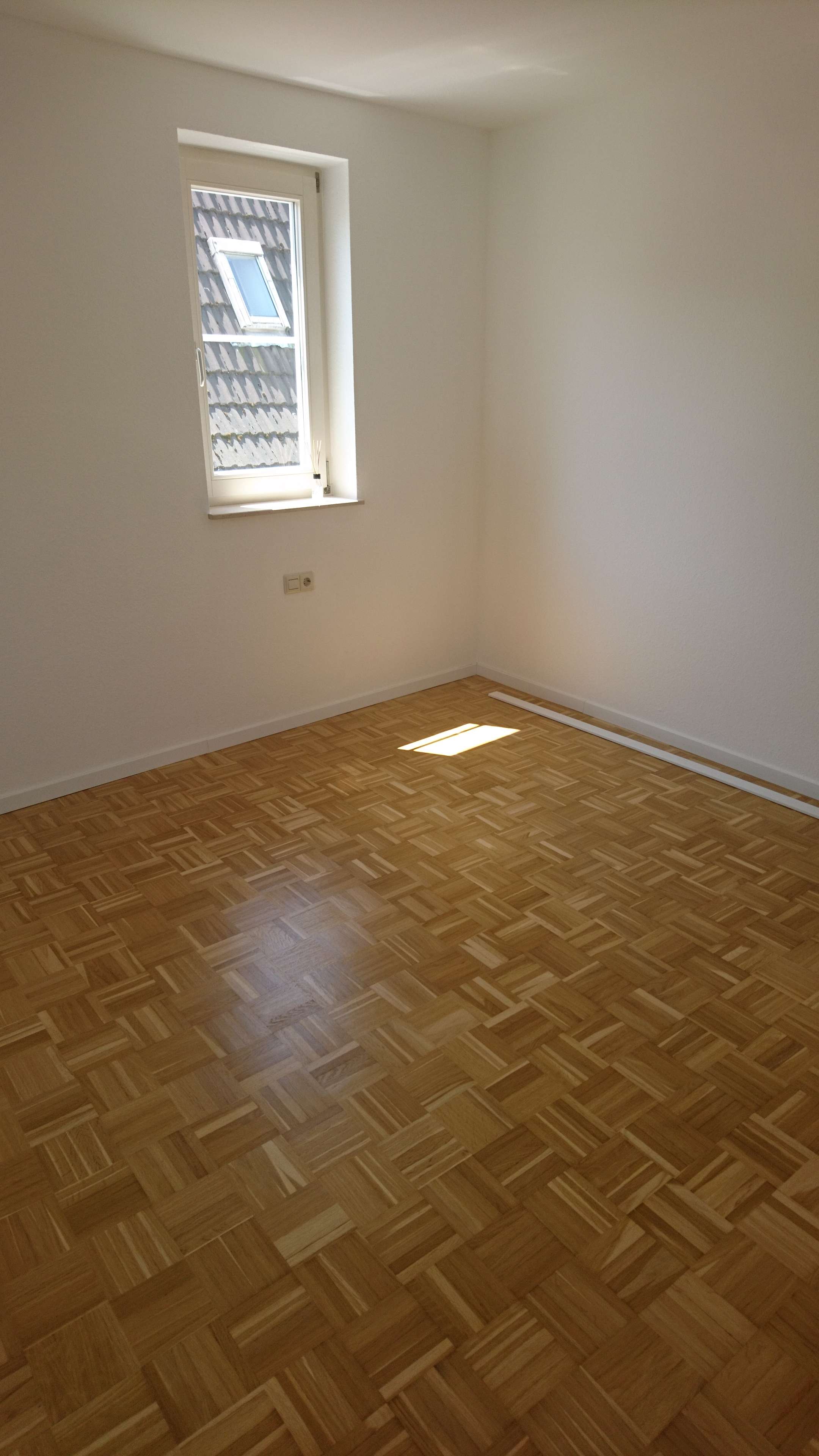 Immobilie in Bönnigheim - flotte 2-Zimmer-Wohnung im Herzen von Bönnigheim - Bild 2