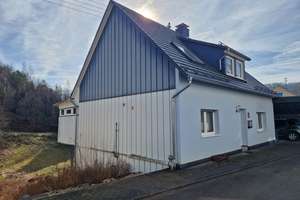 Gepflegtes Einfamilienhaus in Ortsrandlage mit Carport und großem Gartengrundstück! – Die vollständige Adresse der Immobilie erhältst du vom Anbieter., 57562 Herdorf – Vorschaubild 3