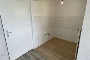 Singles aufgepasst !! Hier kommt Ihre neue Wohnung mit Balkon – Thomas-Dehler-Straße 5, 40595 Garath, Düsseldorf – Vorschaubild 6