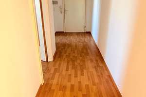 Lichtdurchflutete 3-Zimmer-Wohnung mit Balkon und Blick ins Grüne – 81927 Englschalking, München – Vorschaubild 4