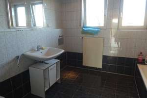 Großzügiges 3-Familienhaus mit zusätzlichem Baugrundstück für 5 Wohneinheiten in Dietesheim! – Die vollständige Adresse der Immobilie erhältst du vom Anbieter., 63165 Mühlheim am Main – Vorschaubild 9