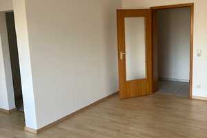 Schickes 2-Zimmer-Appartement mit schönem Ausblick in Fürth am Stadtpark – Dr. Mack-Straße 34, 90762 Fürth – Vorschaubild 7