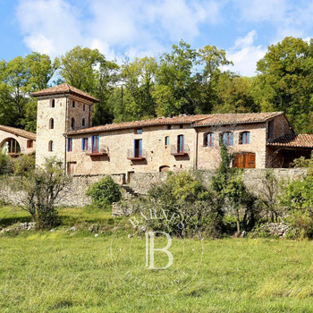 Immobilien zum Verkauf in Camprodon