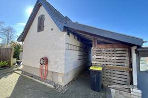 Neuwertiger Bungalow und älteres Haus auf einem Grundstück. Perfekt für mehrere Generationen. – Die vollständige Adresse der Immobilie erhältst du vom Anbieter., 23911 Ziethen – Vorschaubild 6