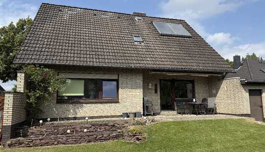 Bild von ***Massives Einfamilienhaus mit Garage in Celle / OT Garßen***