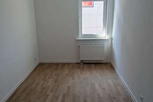 Erstbezug  nach Kernsanierung: Hochwertige 3-Zimmerwohnung in Top Lage mit neuer EBK – Daimlerstraße 65, 70372 Seelberg, Stuttgart – Vorschaubild 3