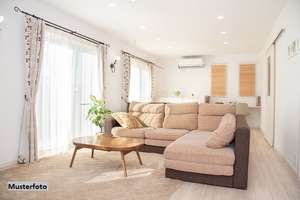 Reihenmittelhaus nebst Terrasse und Garten