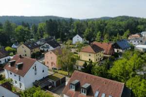 Großzügige und helle Dachgeschosswohnung in ruhiger Lage Oberfürberg – Die vollständige Adresse der Immobilie erhältst du vom Anbieter., 90768 Oberfürberg, Eschenau, Fürth – Vorschaubild 8
