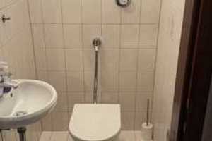 Stilvolle 3-Zimmer-Erdgeschosswohnung mit Balkon und EBK in München Perlach – Therese-Giehse-Allee 89, 81739 München – Vorschaubild 8