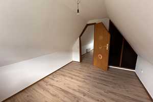 Option Einfamilienhaus - NEU KERNSANIERT! Denkmalgeschütztes & historisches Stadthaus! – Odoakerstraße 1, 42389 Wuppertal – Vorschaubild 82