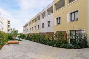 Wohn(t)raum auf zwei Etagen mit Design-Bodenbelag // ZG EG/1.OG Wohnung 12 – Veilchenweg 5 L, 38446 Hellwinkel, Wolfsburg – Vorschaubild 9