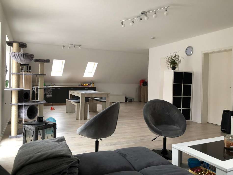 Wohnung DG Eindrücke (6)