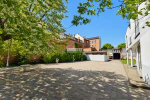 antaris Immobilien GmbH ** Wo moderne Architektur auf außergewöhnlichen Wohnkomfort trifft ** – 99086 Johannesvorstadt, Erfurt – Vorschaubild 3