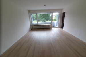 In Bremerhaven! Ab sofort: 1-Zimmer mit Aufzug und EBK, super für Studenten und Azubis! – Bürgermeister-Smidt-Straße 160, 27568 Mitte-Nord, Bremerhaven – Vorschaubild 2