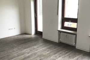 Renovierte, familienfreundliche 4-Zimmer-Wohnung mit Balkon – Kaulbachstr. 7, 90408 Nürnberg – Vorschaubild 7