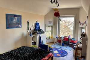 Traumhafte Doppelhaushälfte mit Kamin, großer Terrasse & vielseitigem Raumangebot! – Leipzig (Kreis) – Vorschaubild 4