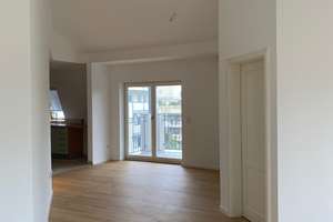 traumhafte Dachgeschoß-Wohnung im Westend – 63067 Ledermuseum, Offenbach am Main – Vorschaubild 3