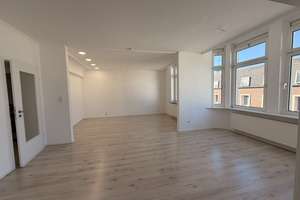 Grosszügige Altbauwohnung in der Fussgängerzone, ideal für Singles oder Paare! – Die vollständige Adresse der Immobilie erhältst du vom Anbieter., 58706 Menden (Sauerland) – Vorschaubild 9