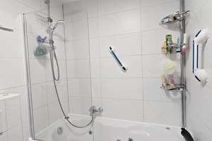 Tolles Reihenmittelhaus mit Garage und AAP im Freien sucht neuen Eigentümer!! – Die vollständige Adresse der Immobilie erhältst du vom Anbieter., 72760 Reutlingen-Mitte, Reutlingen – Vorschaubild 17