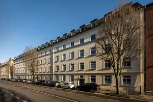 Geräumige und helle 2-Zimmer Wohnung mit Balkon