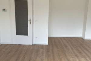 Zuhause mit einem Zimmer in Düsseldorf Etage 2 – Am Götzenkothen 34, 40472 Rath, Düsseldorf – Vorschaubild 6