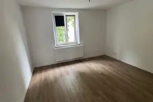 Exklusive, vollständig renovierte 3-Zimmer-Wohnung mit Balkon in Augsburg – Bauernfeindstraße 28, 86159 Augsburg – Vorschaubild 13